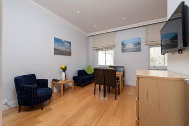 12 London Street Apartments