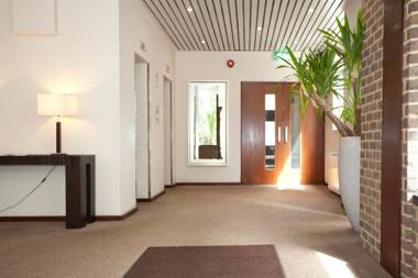 Tower Bridge Apartment