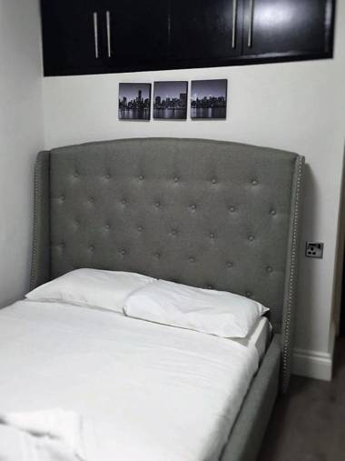 Imperial Court Suites