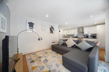 Modern Apartments in Bayswater Central London FREE WIFI & AIRCON by City Stay London