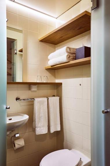 Good Hotel London