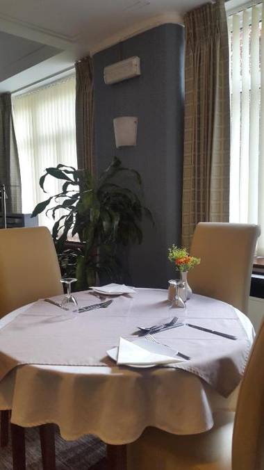 Vincent House London Residence