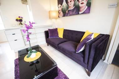 2BD terrace apartment in Notting Hill Portobello