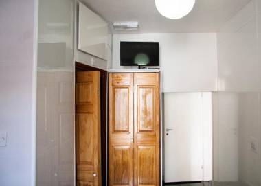 Caledonian Studio Flats