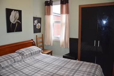 4 Bedroom Apartment & 2 Bedroom apartment