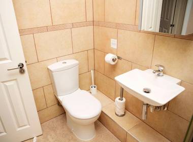 Apartment 1 Opera House(Second Floor)