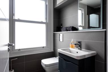 Gorgeous Apartment by Hyde Park (SS4)