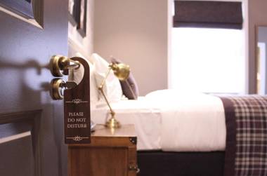 The Grafton Arms Pub & Rooms