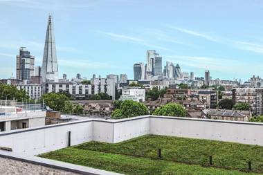 XXL DESIGNER FAMILY HOME With GARDEN OR SKYLINE TERRACE PENTHOUSE Off Tower Bridge