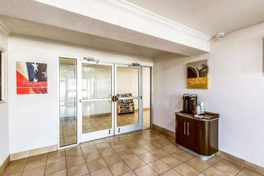 Travelodge London Raynes Park