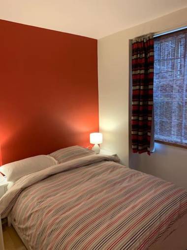 2 Bedroom Apartment just off Kings Road