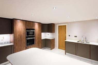 The Norfolk Townhouse - Large & Stunning 5BDR Mews Home on Private Street