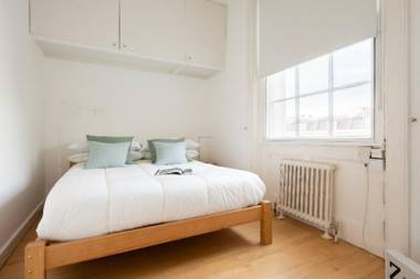 The Holland Park Escape - Modern & Central 2BDR Flat