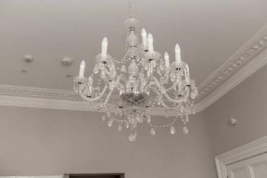 Modern 1BR Period Property in Kensington