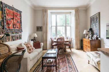 Distinctive Kensington 1-bed flat