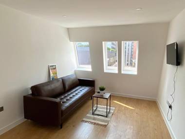 Central London Old Street Flat by Everywhere to Sleep London