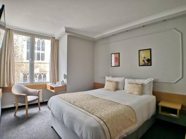 Lancaster Hall Hotel