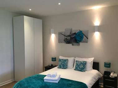 Victoria - Vincent Square by Flying Butler