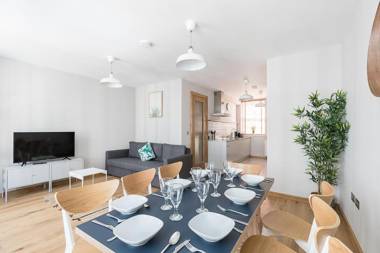 Stylish Stays by Russel Square