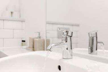 Trafalgar Square Apartments