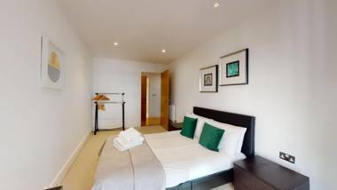 Spacious Serviced Apartments Canary Wharf