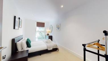 Spacious Serviced Apartments Canary Wharf