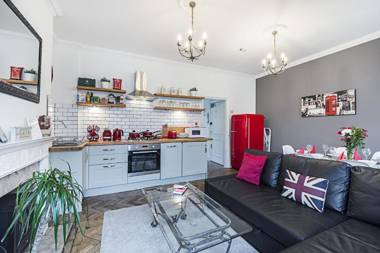 YKP Apartments - Mornington Crescent