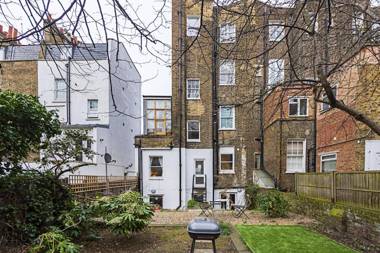 YKP Apartments - Mornington Crescent