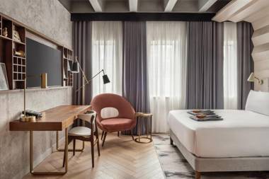 Canopy by Hilton London City