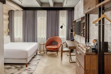 Canopy by Hilton London City