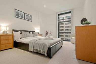 South Quay Apartments Canary Wharf