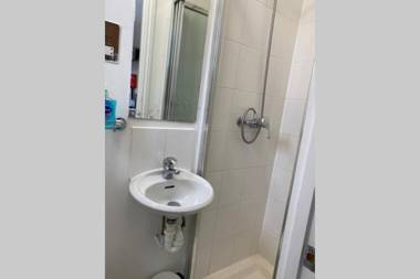 F19- Bright Studio for 1 near Paddington