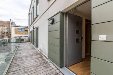 Bright and Modern 3 Bed Apartment Hyde Park Central London