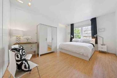 Luxury Apartment in Belsize Park