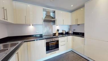 Two Bedroom Serviced Apartment in Indescon Square Canary Wharf