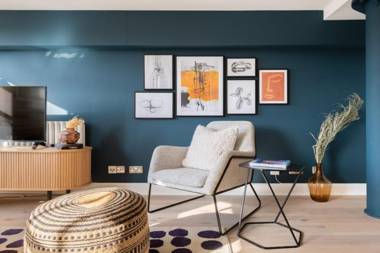 The Wapping Wharf - Modern & Bright 2BDR Flat on the Thames with Parking