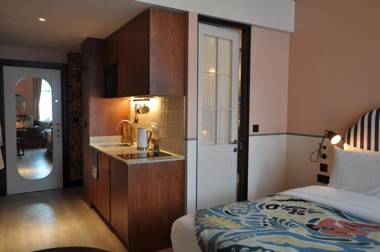 room2 Chiswick Hometel