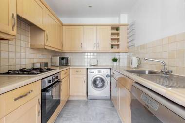 The Kingsland Apartments