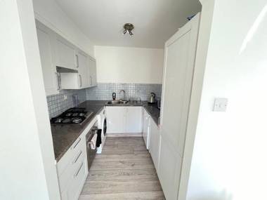 City Haven King En-suite & Double Room & Parking