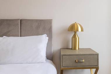 Luxury Apartments Near Harrods and the Science Museum