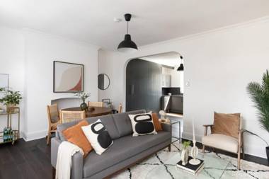 The Camberwell Retreat - Alluring 2BDR Flat with Garden