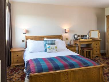 Three Horseshoes Inn