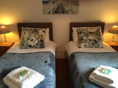 Sandsides Guest House