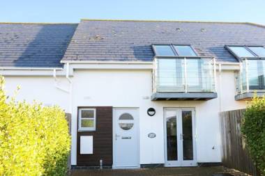 24 Bay Retreat Villas