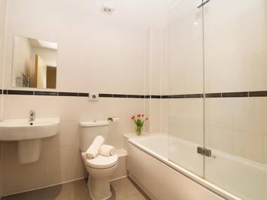 19 Bay Retreat Villas