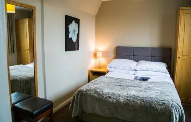 Hedley House Hotel & Apartments