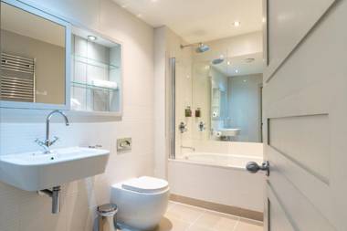 The Lawrance Luxury Aparthotel - York