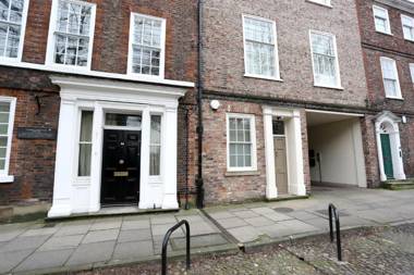 George Hudson Court Apartments