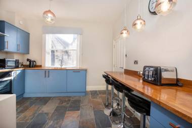 Patrick's Pool- 4 Bedroom4 Bathroom Most Central Luxury Townhouse!