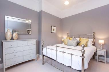 City Apartments - Fossgate Bridge